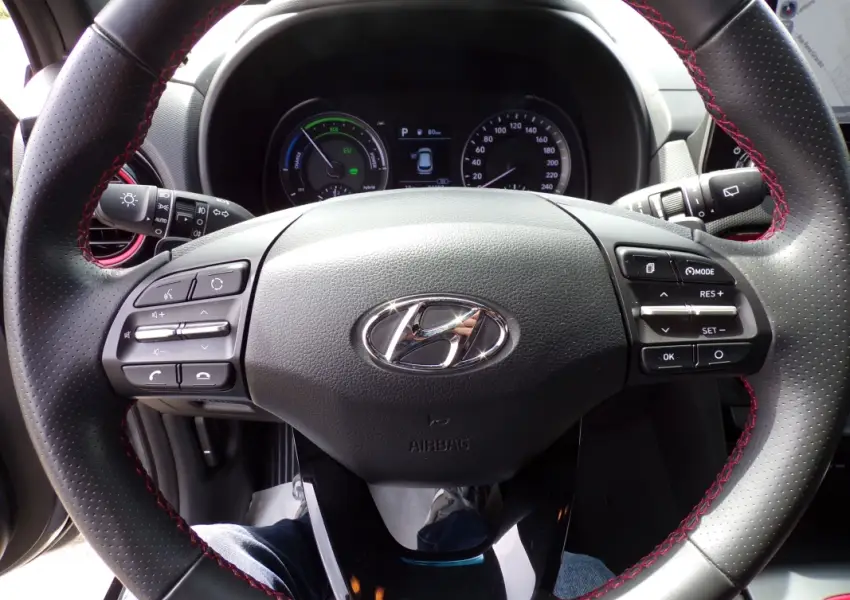 HYUNDAI-KONA-1.6 Hybride 141 DCT-6 CREATIVE - 14 - Garage Dormoy Automobiles