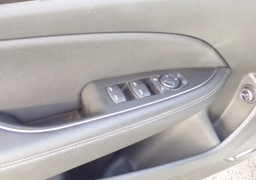 Opel-INSIGNIA Sport Tourer-GS Line PacK 2.0 DIESEL 174 BVA8 4x4 / AWD - 11 - Garage Dormoy Automobiles