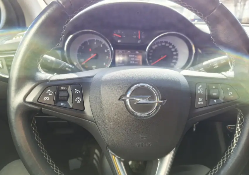 Opel-ASTRA Sport Tourer-Innovation 1.4 TURBO 150 BVA6 - 10 - Garage Dormoy Automobiles