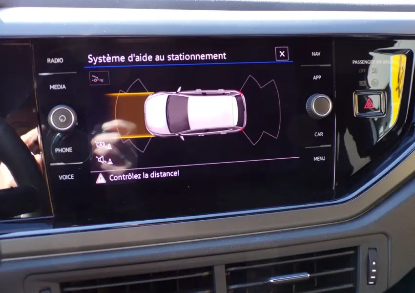 Volkswagen-POLO-VI 1.0 TSI 95 Ch BV6 R-Line - 11 - Garage Dormoy Automobiles