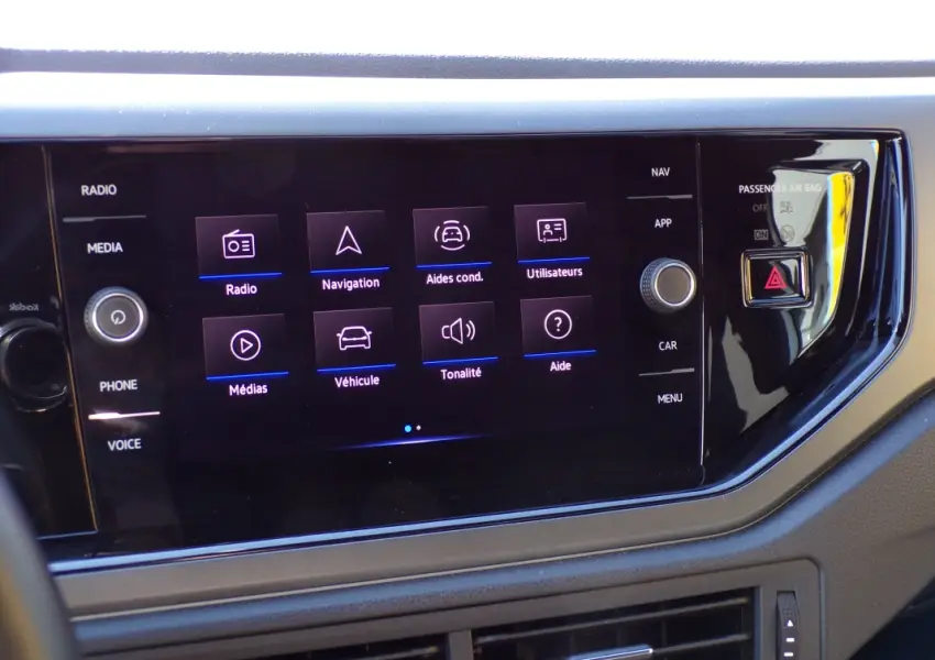 Volkswagen-POLO-VI 1.0 TSI 95 Ch BV6 R-Line - 17 - Garage Dormoy Automobiles