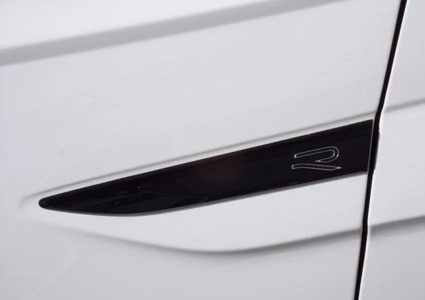 Volkswagen-POLO-VI 1.0 TSI 95 Ch BV6 R-Line - 27 - Garage Dormoy Automobiles