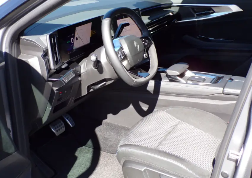 Renault-AUSTRAL-E-Tech FULL Hybrid 200 Techno ESPRIT ALPINE - 7 - Garage Dormoy Automobiles